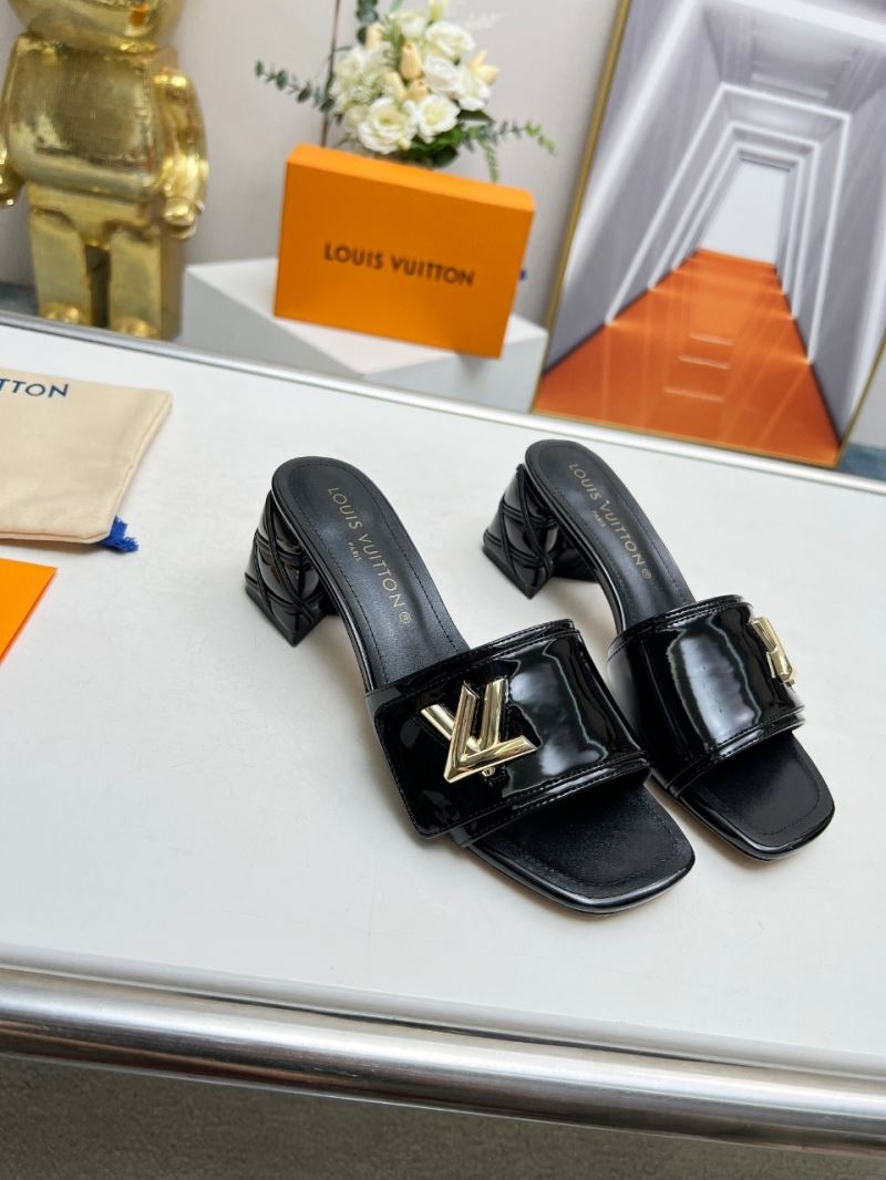 Louis Vuitton Slippers